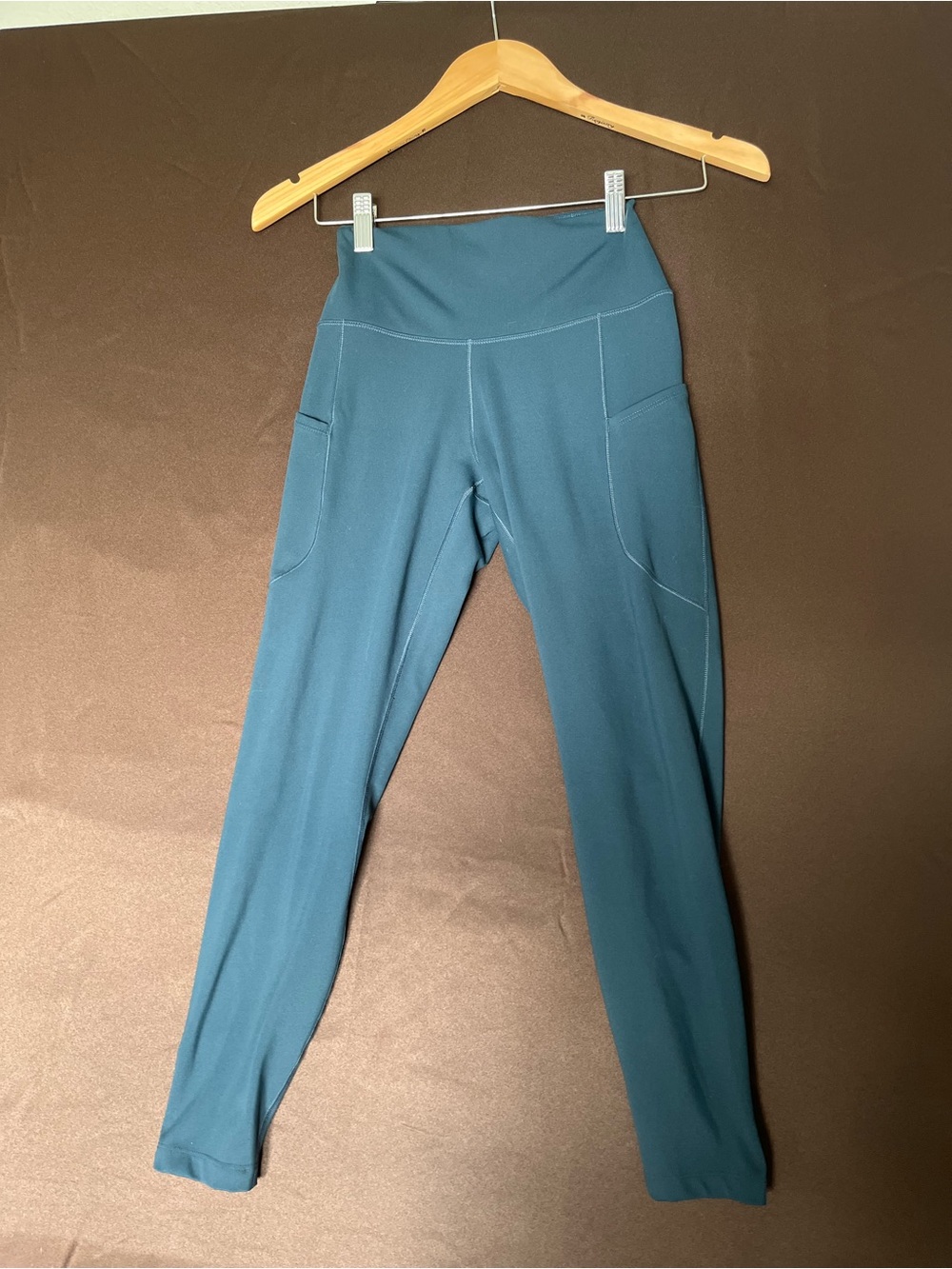 Nike Teal High-Waist Leggings with Side Pockets